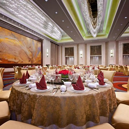 Sheraton Changzhou Wujin Hotel Exterior photo