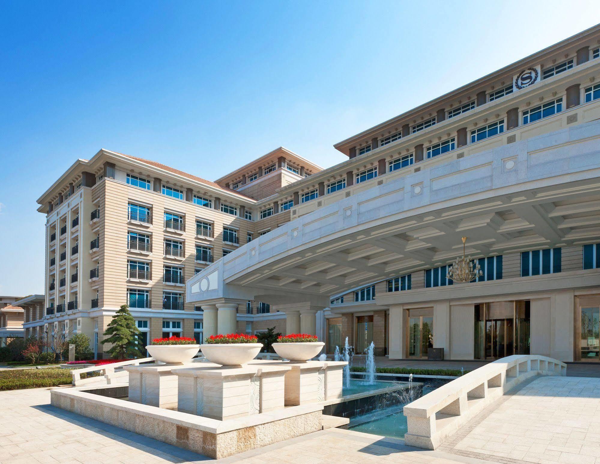 Sheraton Changzhou Wujin Hotel Exterior photo
