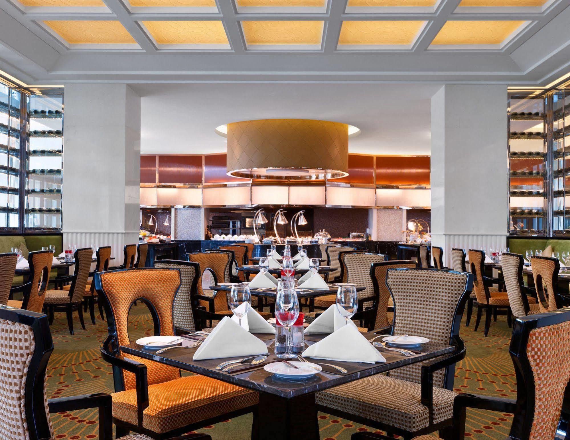Sheraton Changzhou Wujin Hotel Exterior photo
