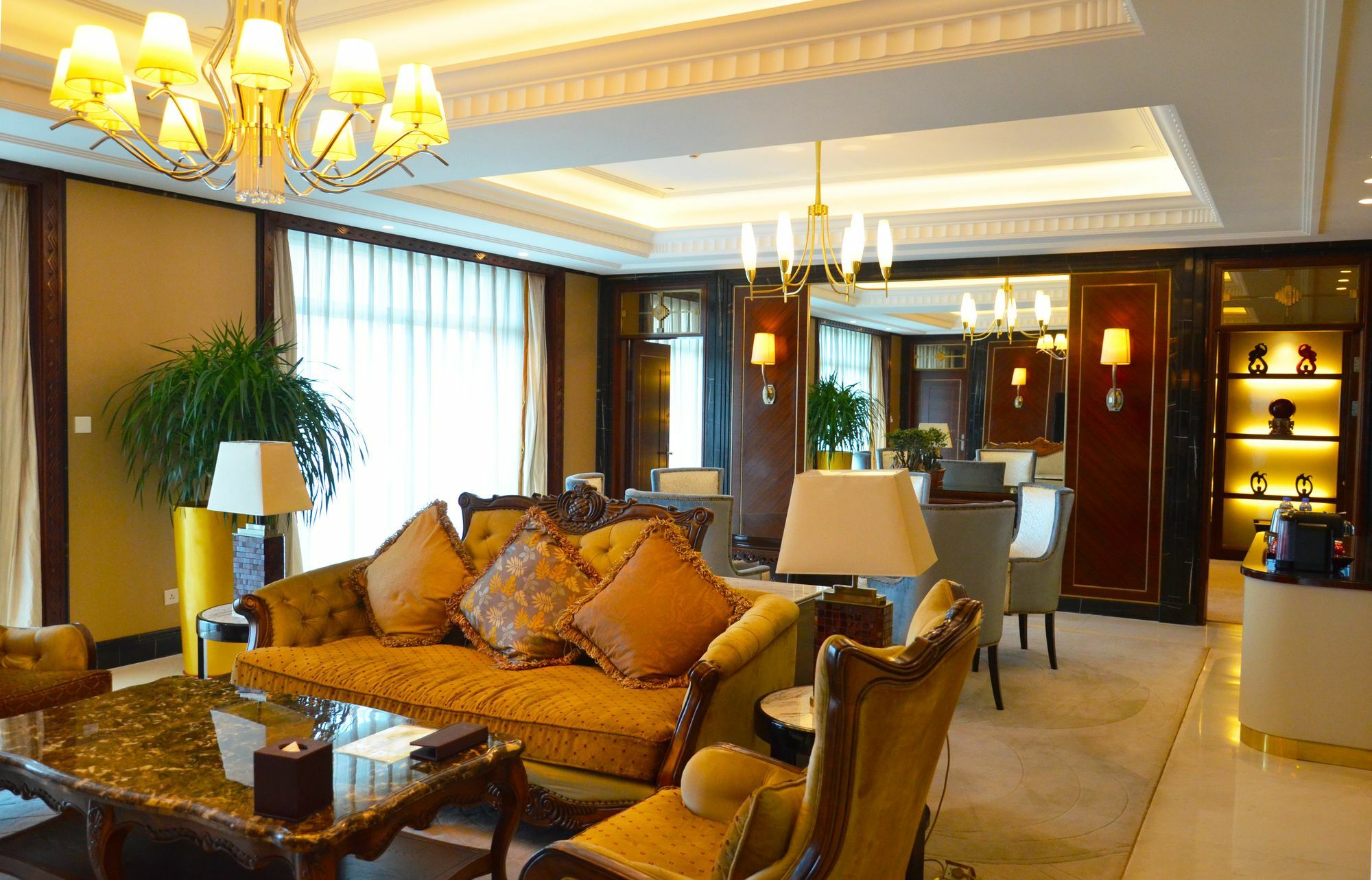 Sheraton Changzhou Wujin Hotel Exterior photo